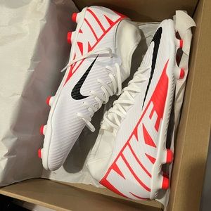 Now Mercurial Superfly 9 Club